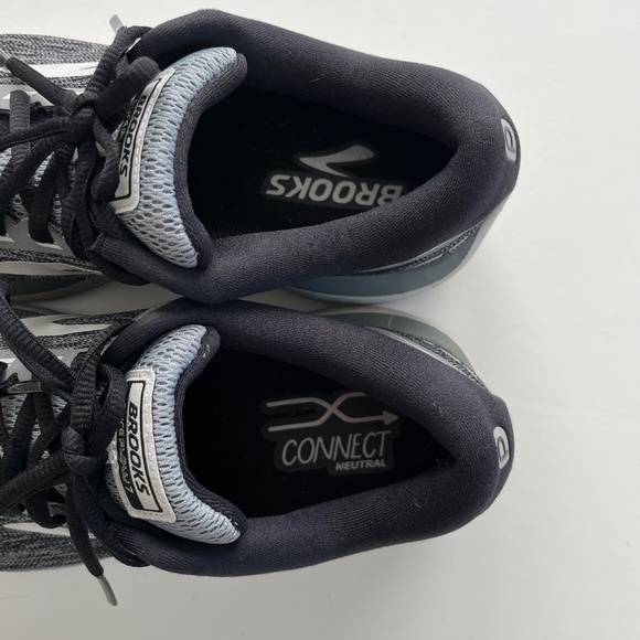 Brooks Pure Flow 7 Running Shoes Sz 9.5 White Gray Breathable Versatile Sneaker - Picture 9 of 9